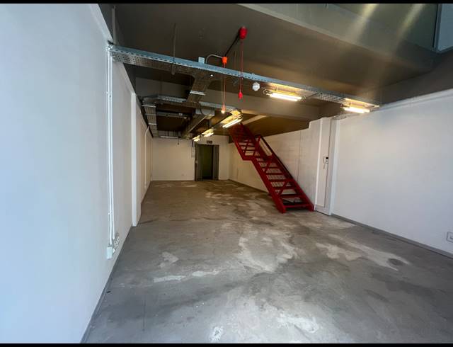 133M² OFFICE TO LET IN ROSEBANK